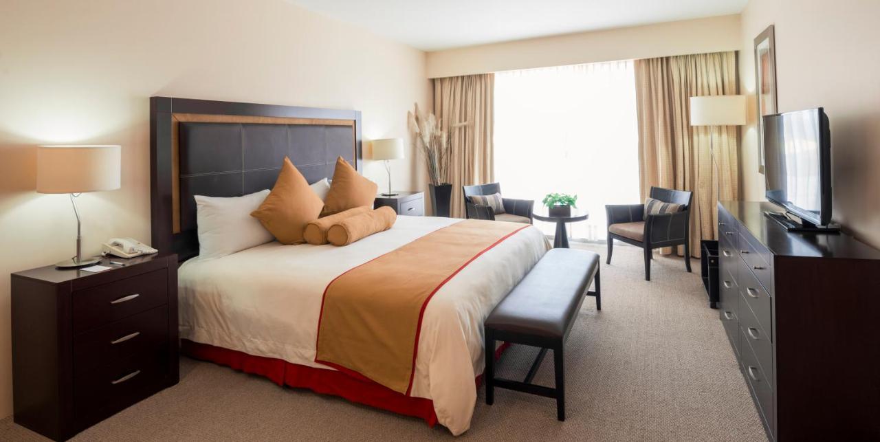 Real Inn Торреон Экстерьер фото