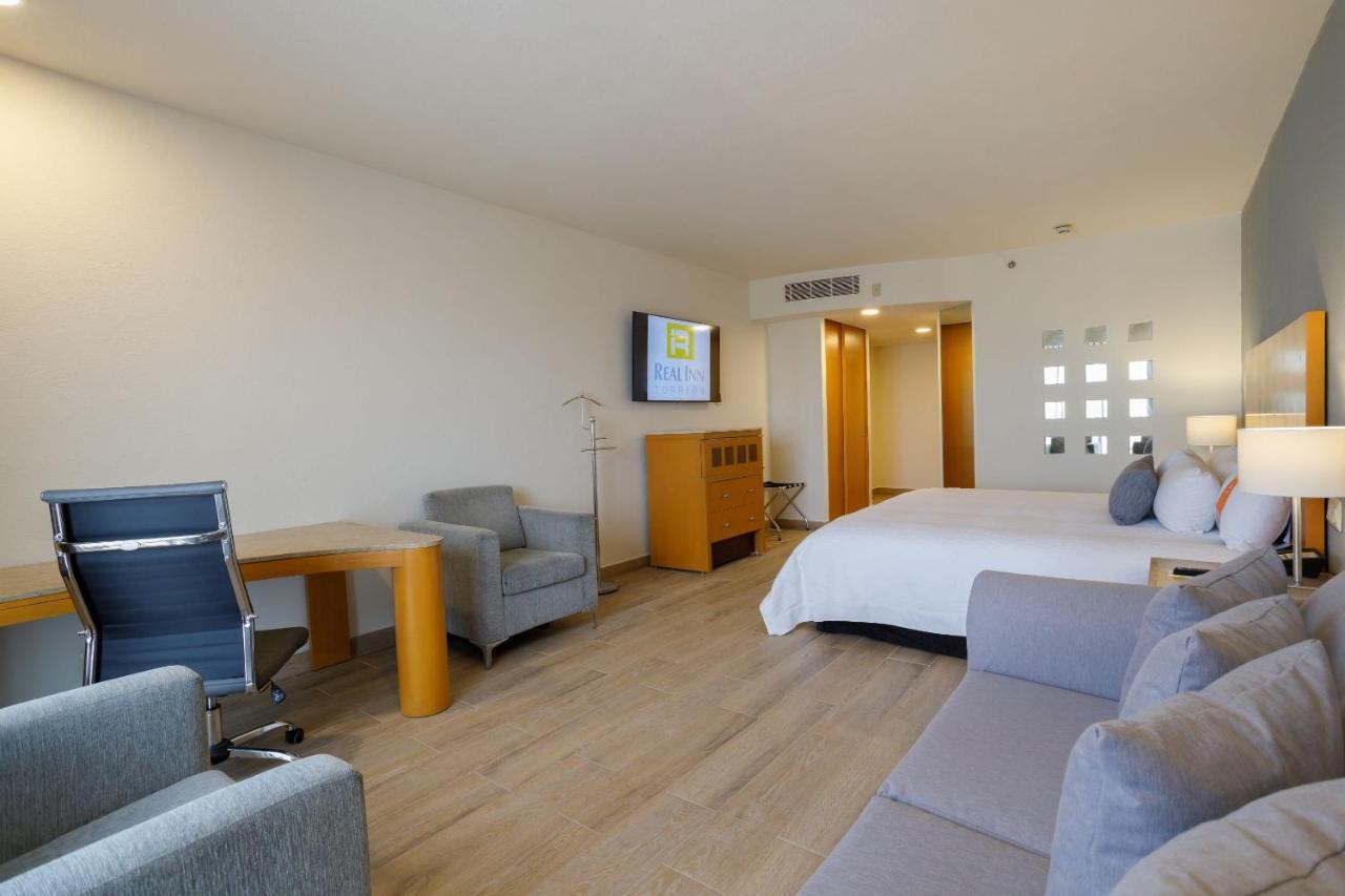 Real Inn Торреон Экстерьер фото